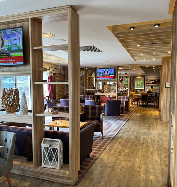 Cheddar Woods restaurant review