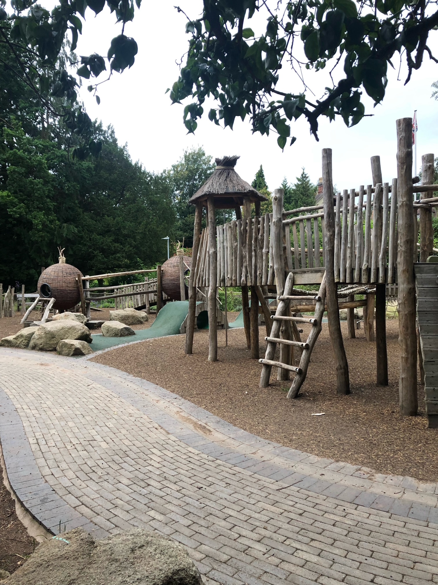 Priory park
